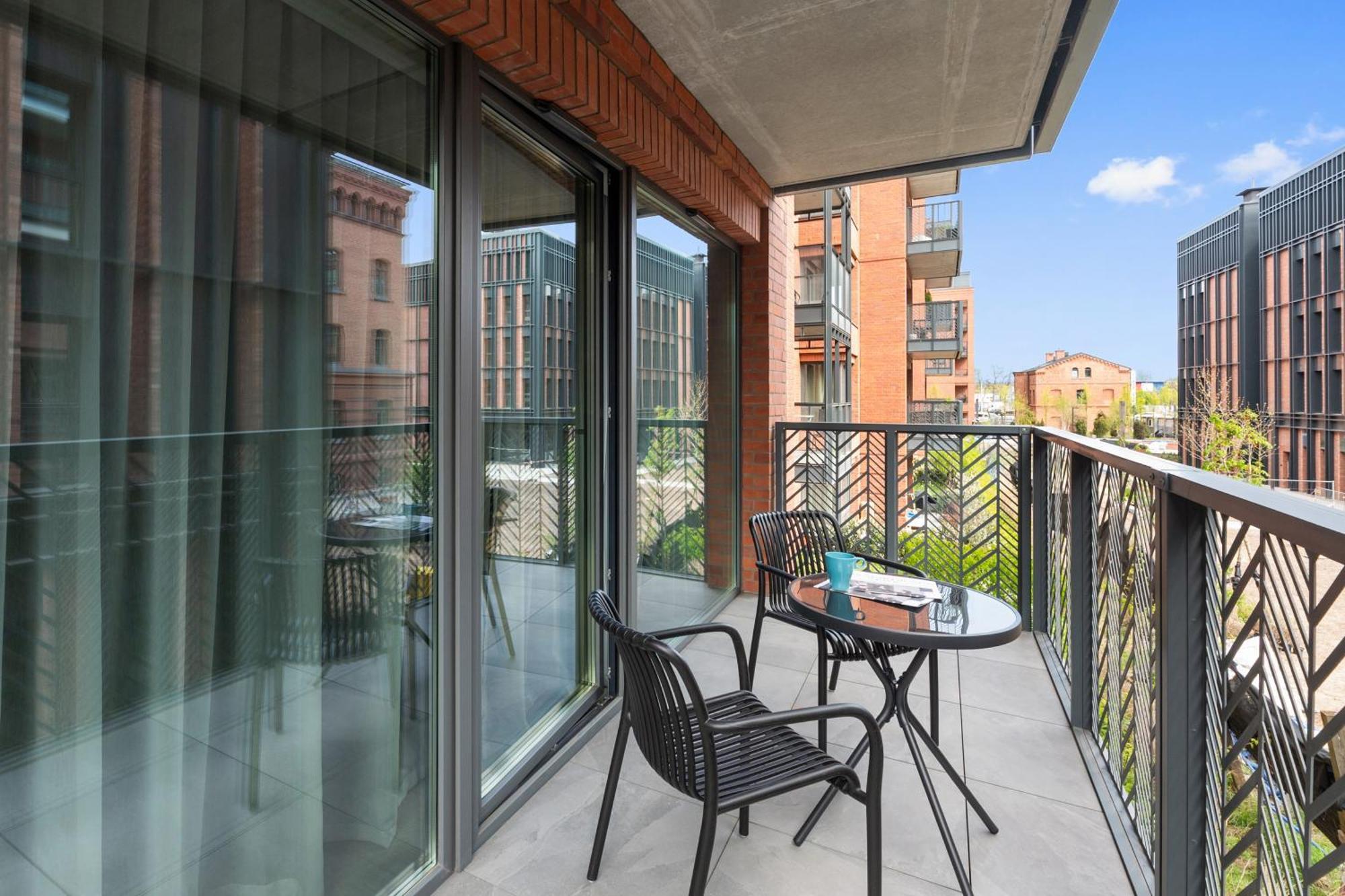 Scala City Center Apartments With Parking By Lion Apartments Gdańsk Kültér fotó