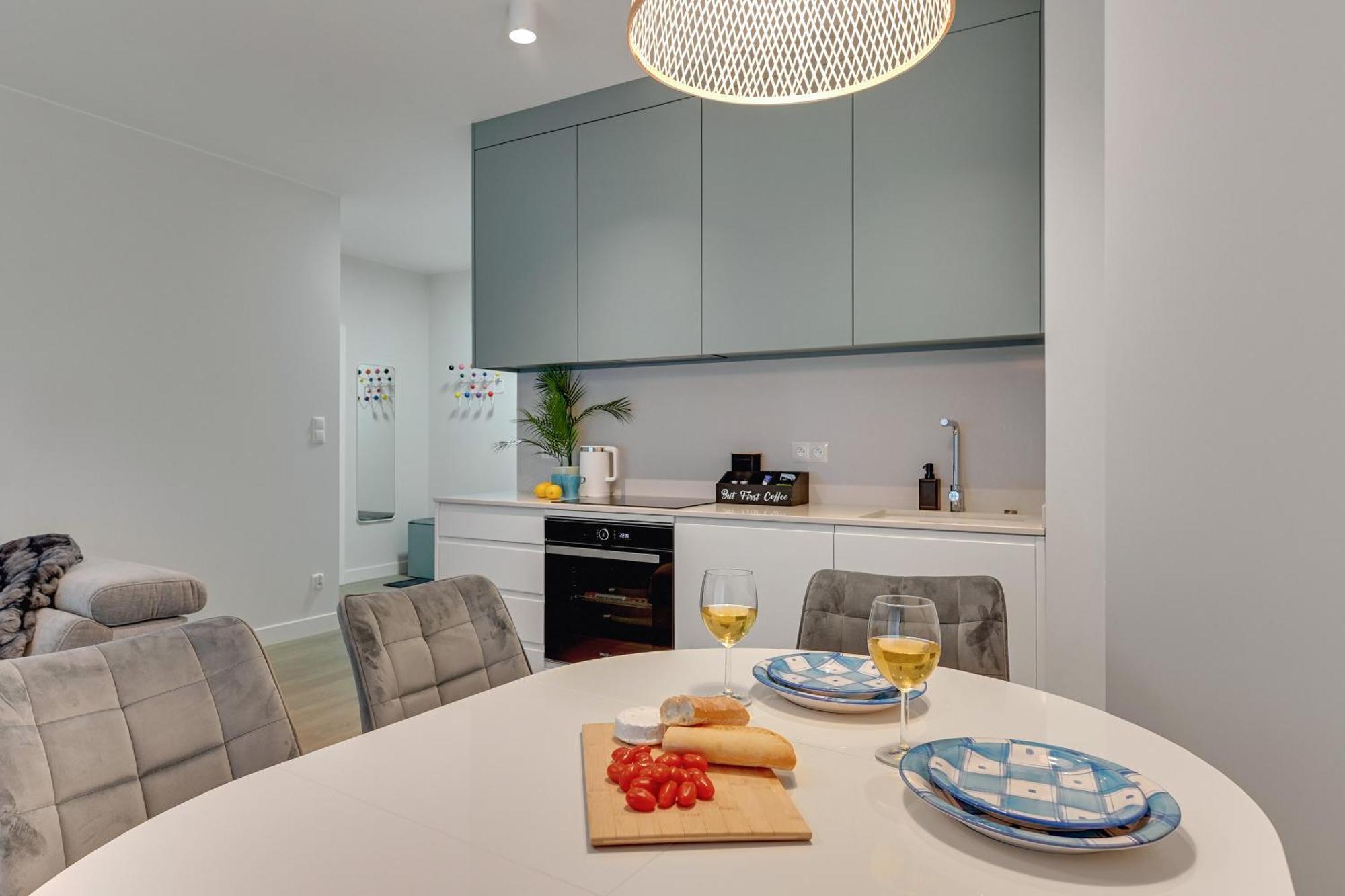 Scala City Center Apartments With Parking By Lion Apartments Gdańsk Kültér fotó