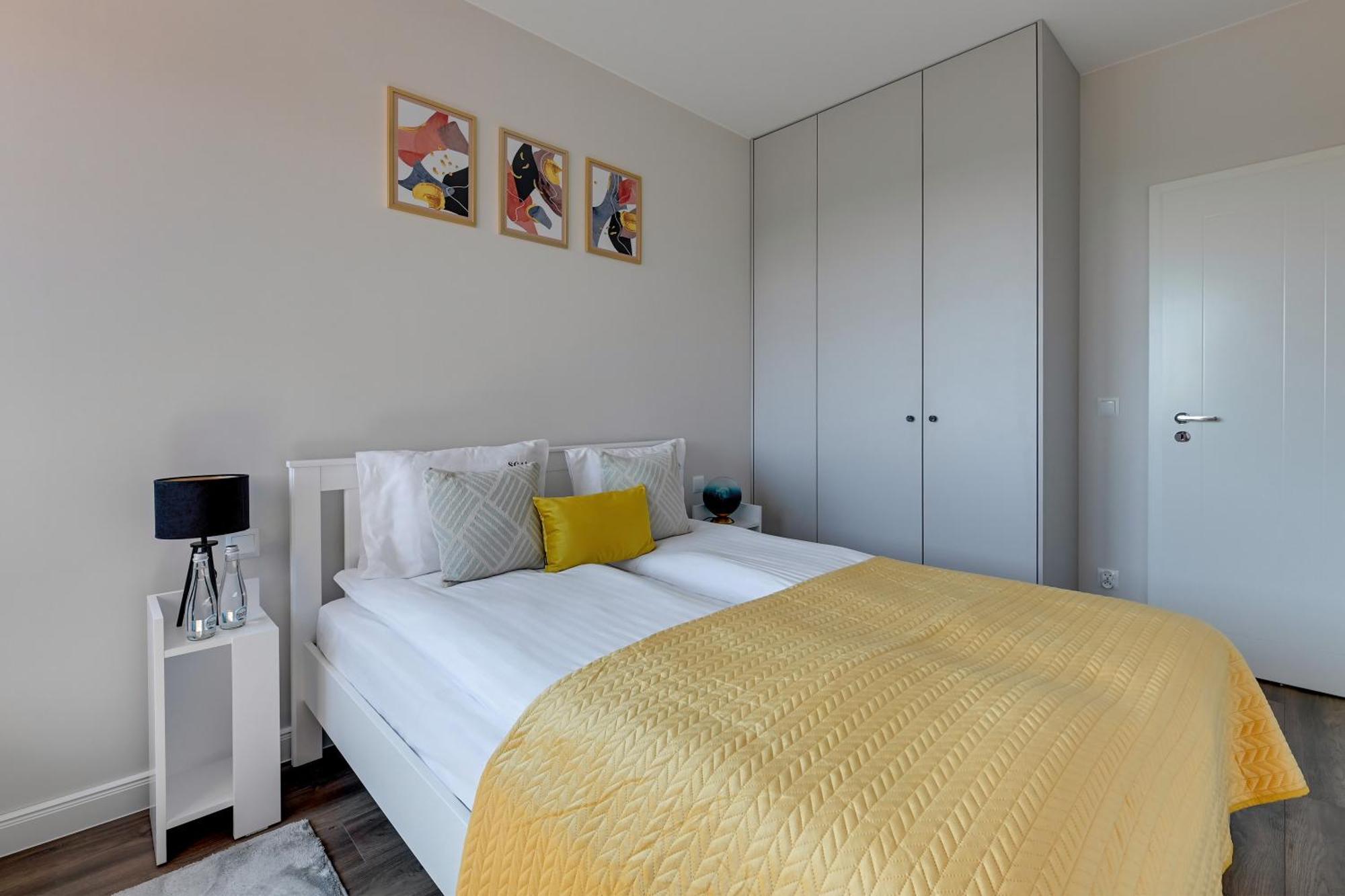 Scala City Center Apartments With Parking By Lion Apartments Gdańsk Kültér fotó