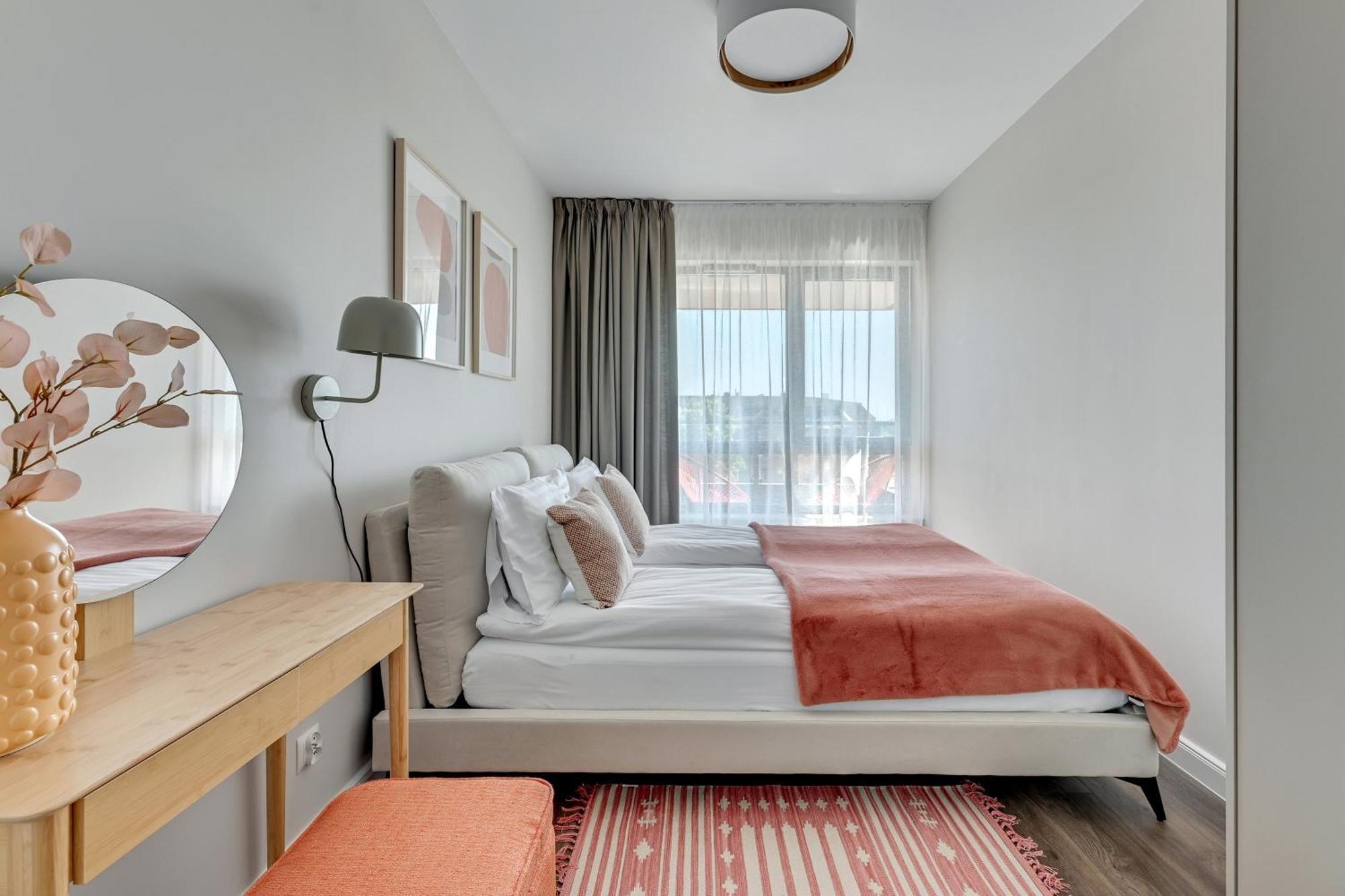 Scala City Center Apartments With Parking By Lion Apartments Gdańsk Kültér fotó