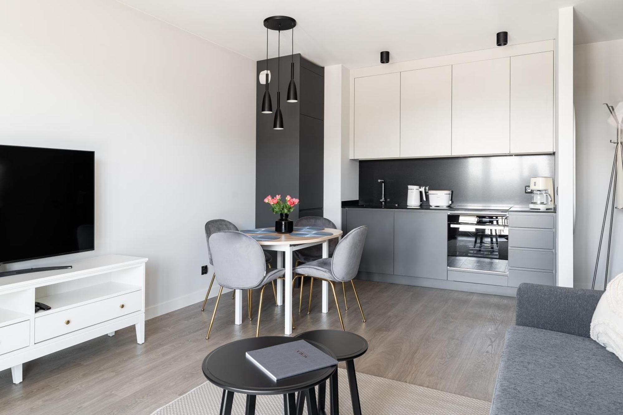 Scala City Center Apartments With Parking By Lion Apartments Gdańsk Kültér fotó
