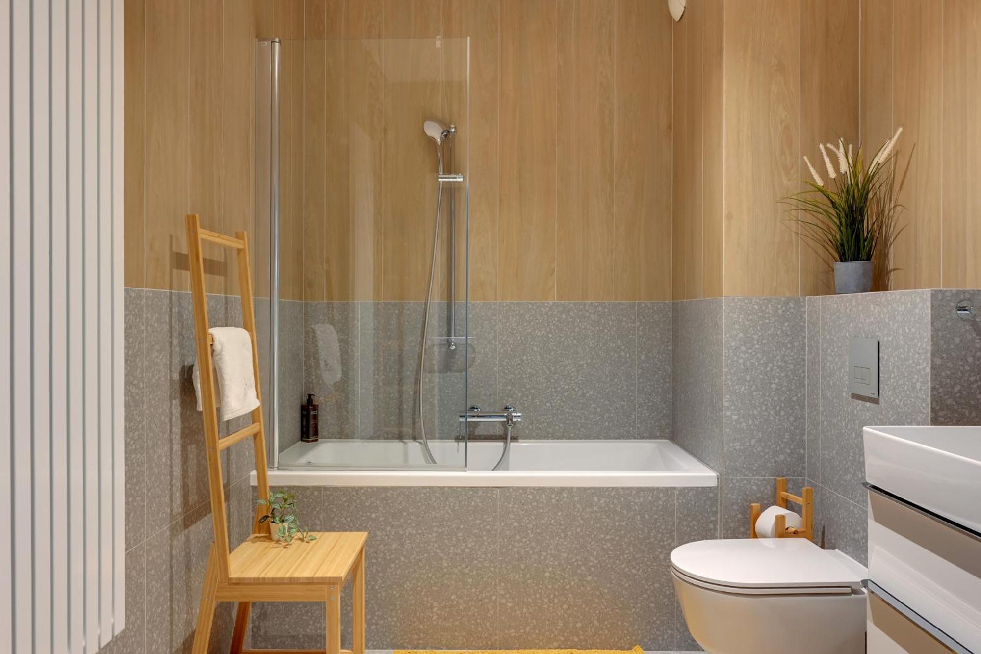 Scala City Center Apartments With Parking By Lion Apartments Gdańsk Kültér fotó